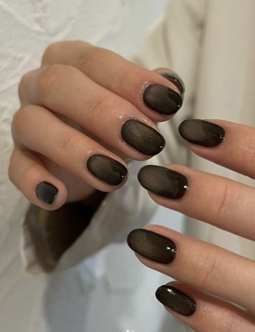  Sheer Black Nails