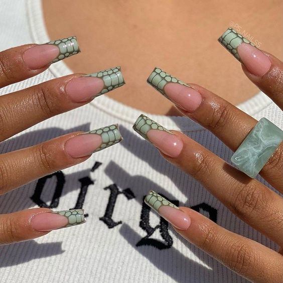 French crocodile nails