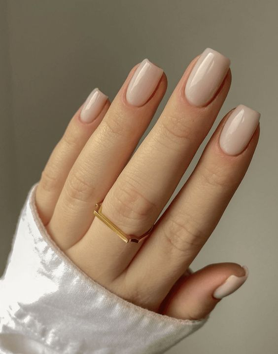 Beige Summer Nails