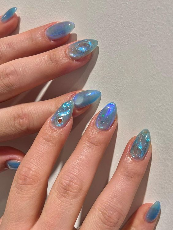 Coastal vibe summer nails