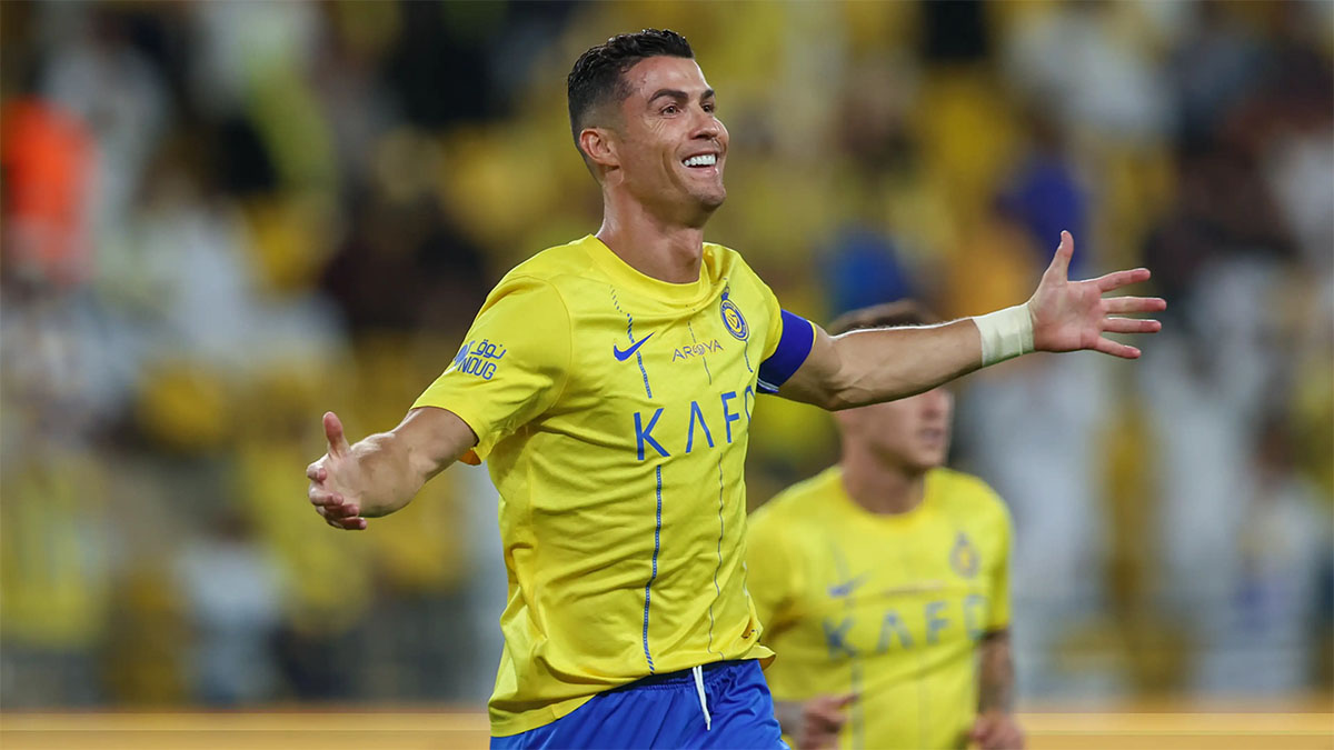 Ronaldo chia sẻ thông điệp đầy ý nghĩa trong Ngày của mẹ - Ảnh 4.