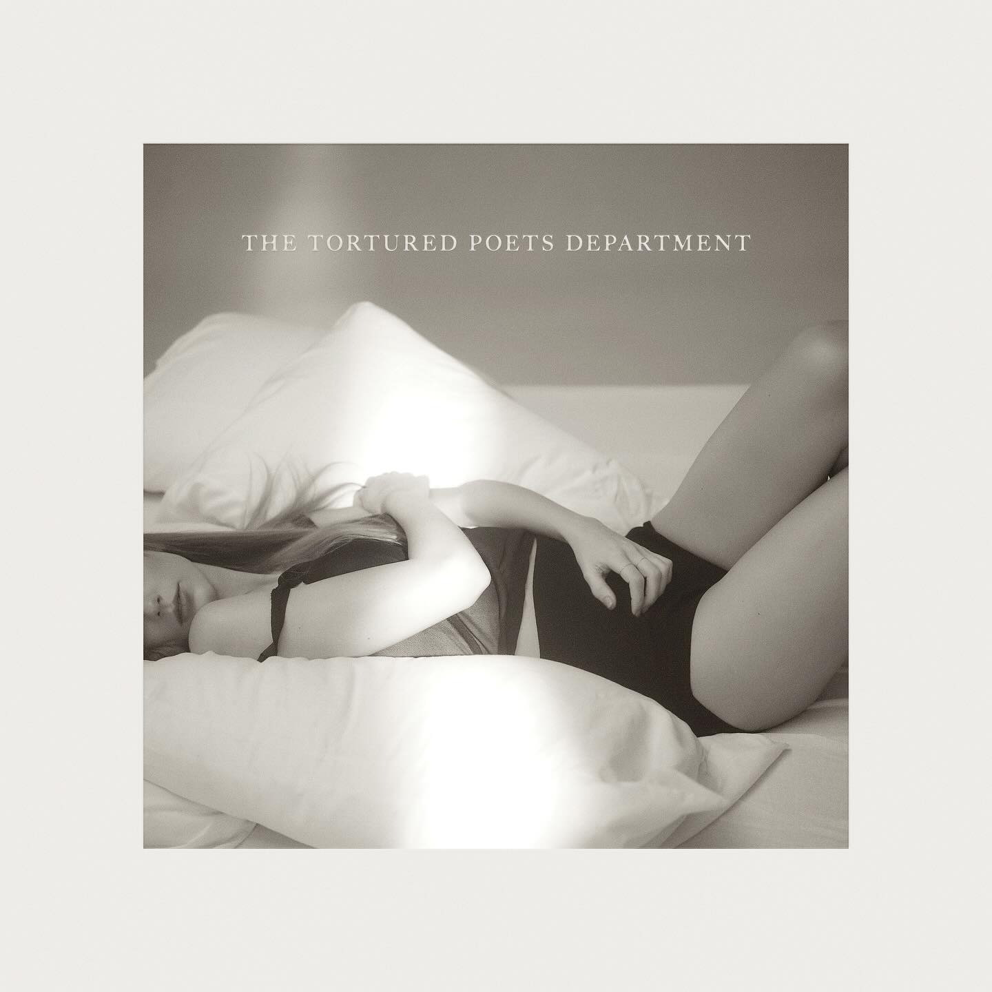Album 'The Tortured Poets Department': Dây cứu sinh của Taylor Swift - Ảnh 4.