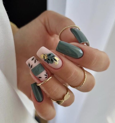 June Nail Ideas 2024: Nail the Perfect Summer Look