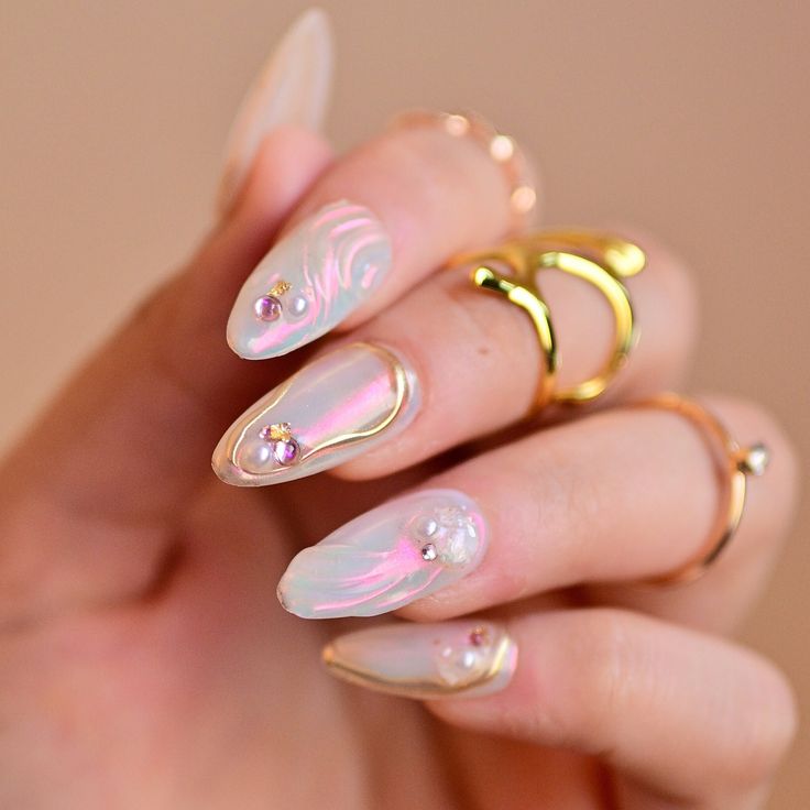 June Nail Ideas 2024: Nail the Perfect Summer Look