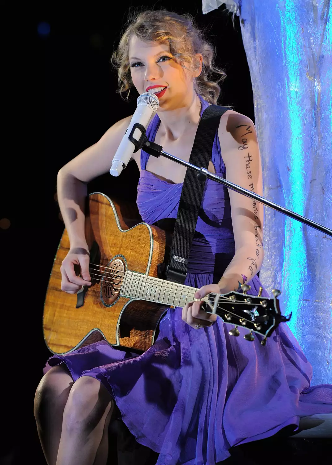 Taylor Swift performs during the "Speak Now World Tour" at Madison Square Garden on November 21, 2011