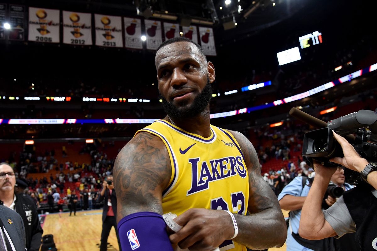 Lakers score: LeBron James brought his talents back to South Beach -  SBNation.com